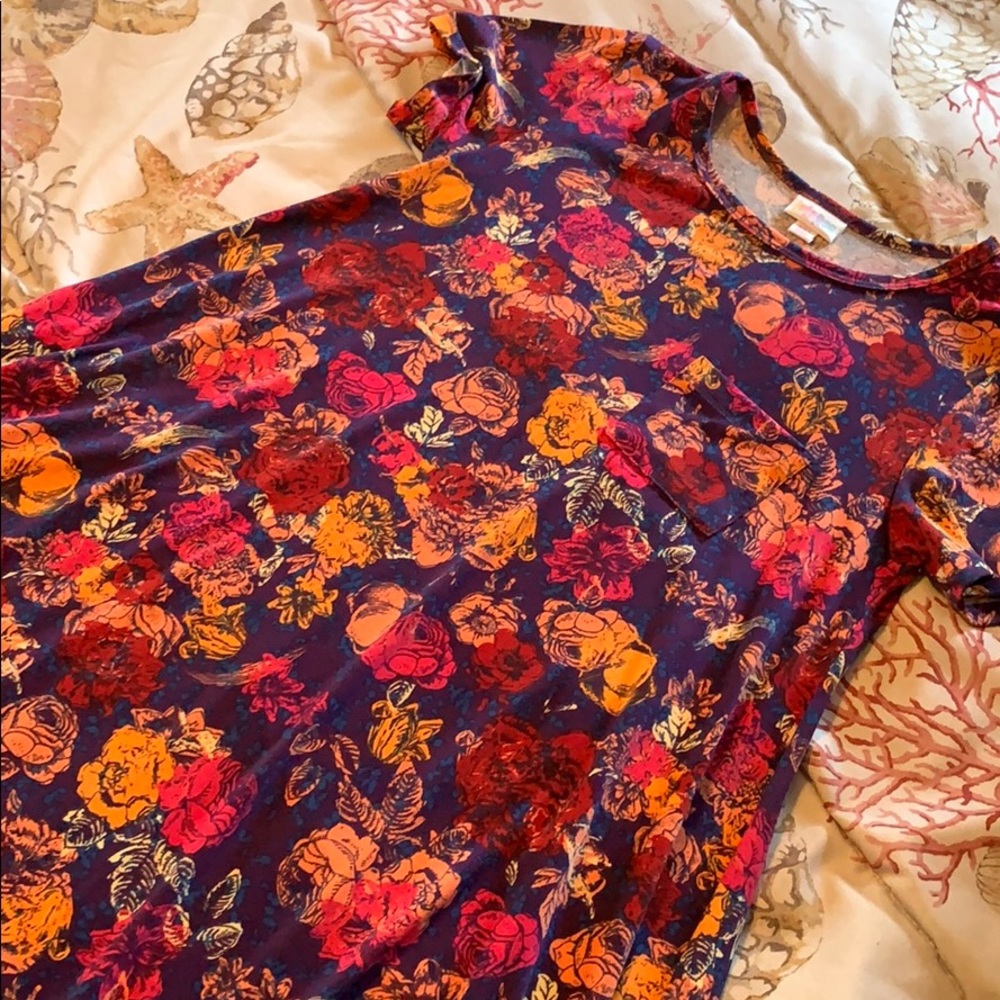 Lularoe Carly